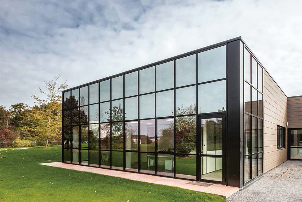 Pet Sens的Innov Gebäude